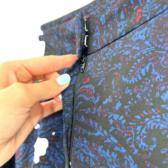 Long Tall Sally Paisley Printed Tapered Pants Blue Black Size US 8 - Picture 4 of 8